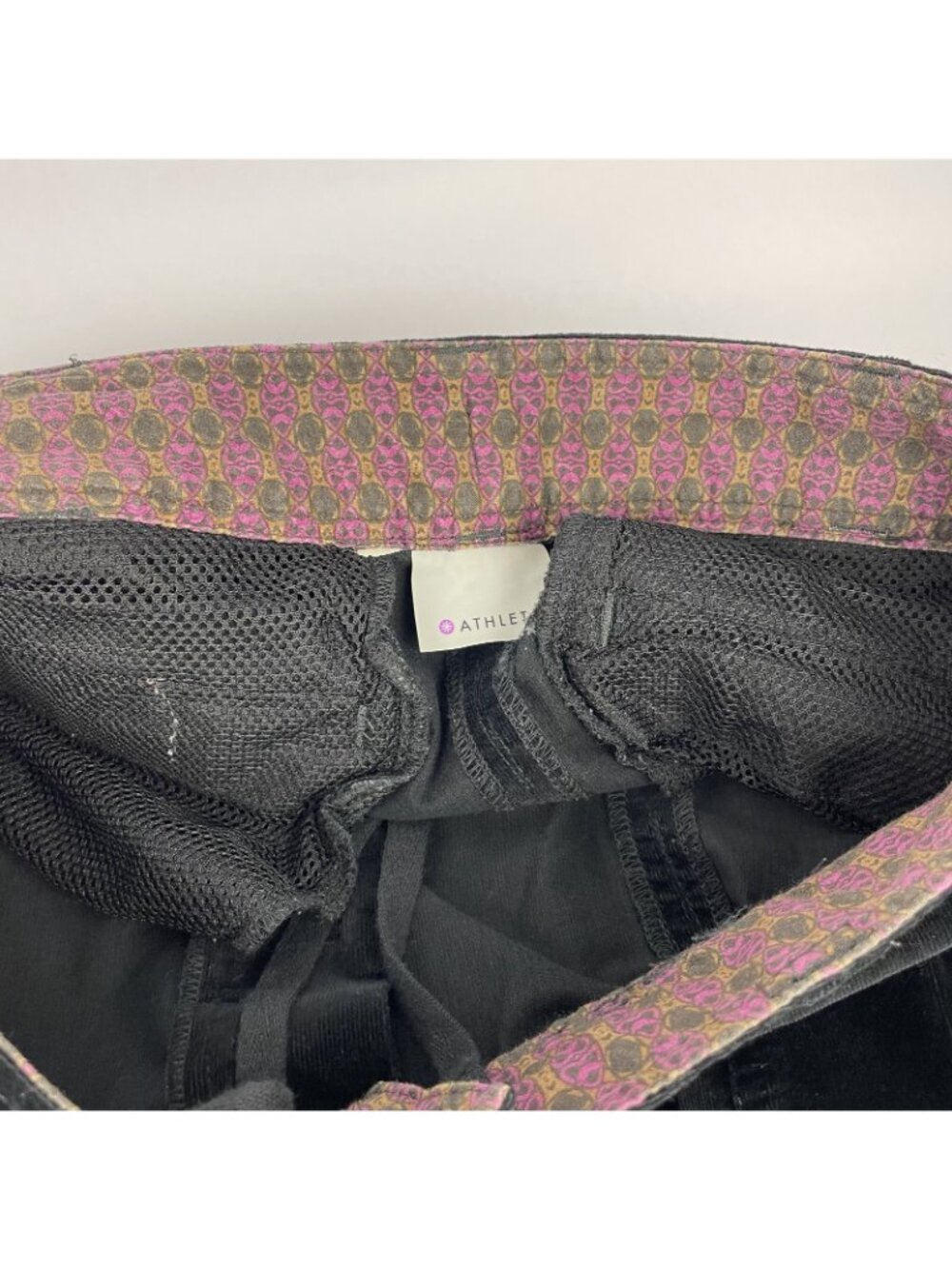 Athleta Black Corduroy Mini Skirt โ Flare A-Line No Size Tag 17"x19" Soft - Picture 5 of 5